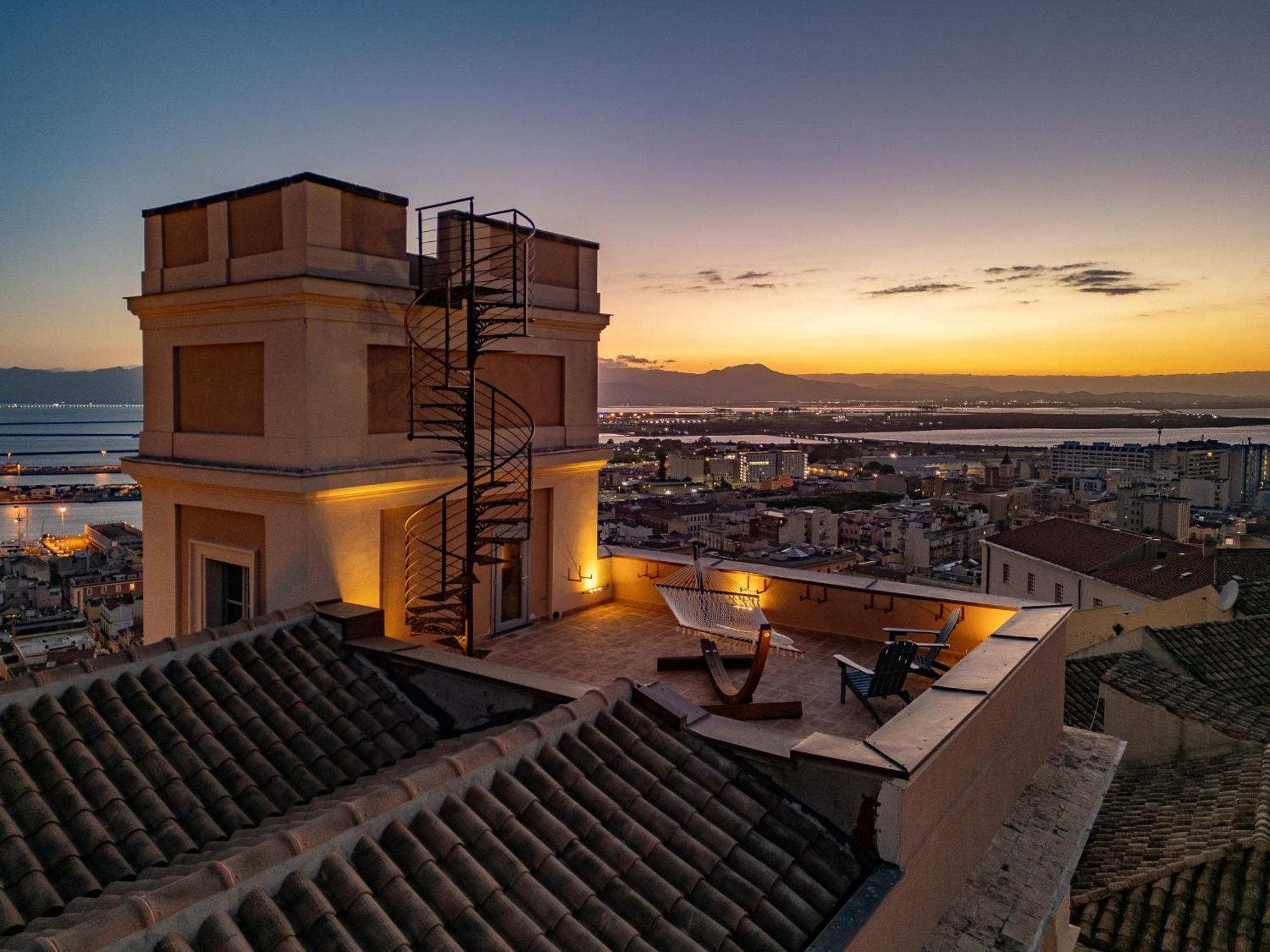 Palazzo Boyl 1840 Cagliari Exterior foto