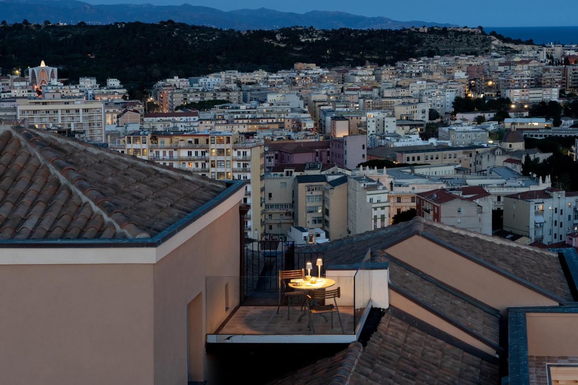 Palazzo Boyl 1840 Cagliari Exterior foto
